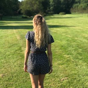 Meet your Posher, Mari